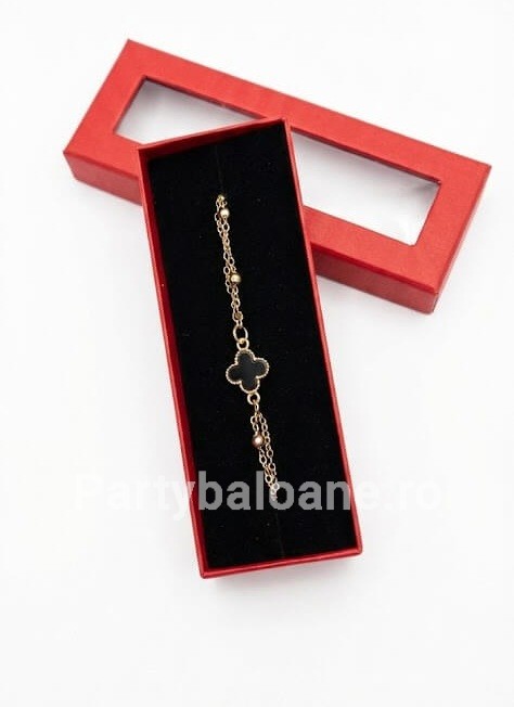 Mărțișor Premium Brățară în Cutie Cadou - Modele Norocoase 1 Martie Model 12 Martisor premium bratara cu perle si talismane norocoase in cutie rosie cadou 1 martie