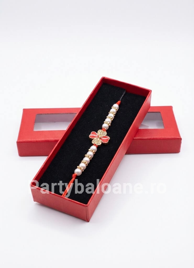 Mărțișor Premium Brățară în Cutie Cadou - Modele Norocoase 1 Martie Model 16 Martisor premium bratara cu perle si talismane norocoase in cutie rosie cadou 1 martie