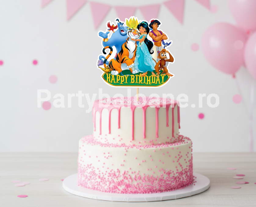Topper Tort Aladdin si Jasmine Happy Birthday (Carton) 14x13 cm Un topper decorativ din carton premium pentru tort cu tematica Disney Aladdin. Topperul prezinta un grup de personaje