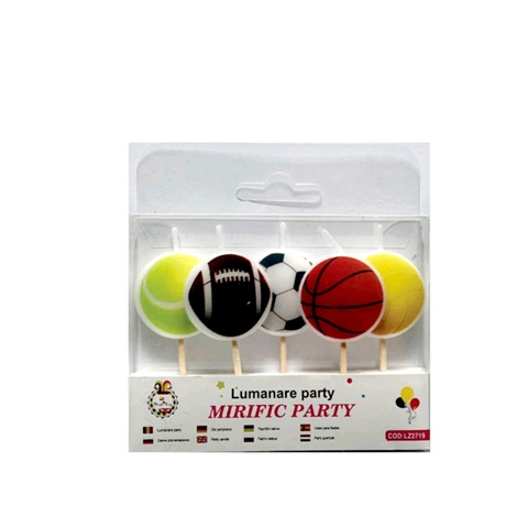 Set 5 Lumânări Tort Fotbal și Sport (Mingi Diverse) – Decor Băieți Un ambalaj Mirific Party cu un set de 5 lumânări pentru tort. Lumânările reprezintă mingi de la diferite sporturi