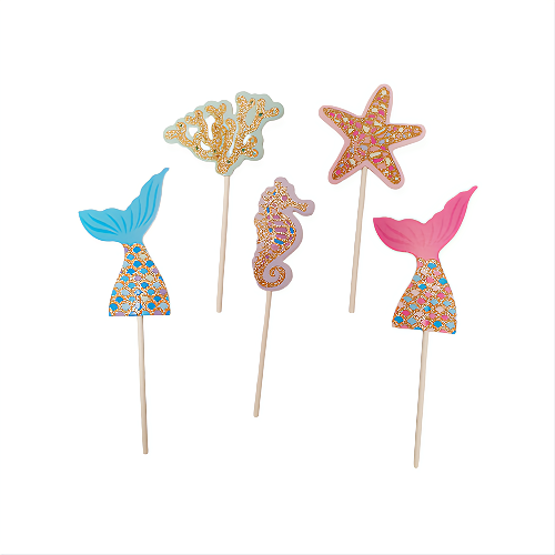 Set 5 Toppere Tort Sirena si Animale Marine (Sclipici) 12-15 cm Un set format din 5 toppere decorative din carton pentru tortul fetitelor