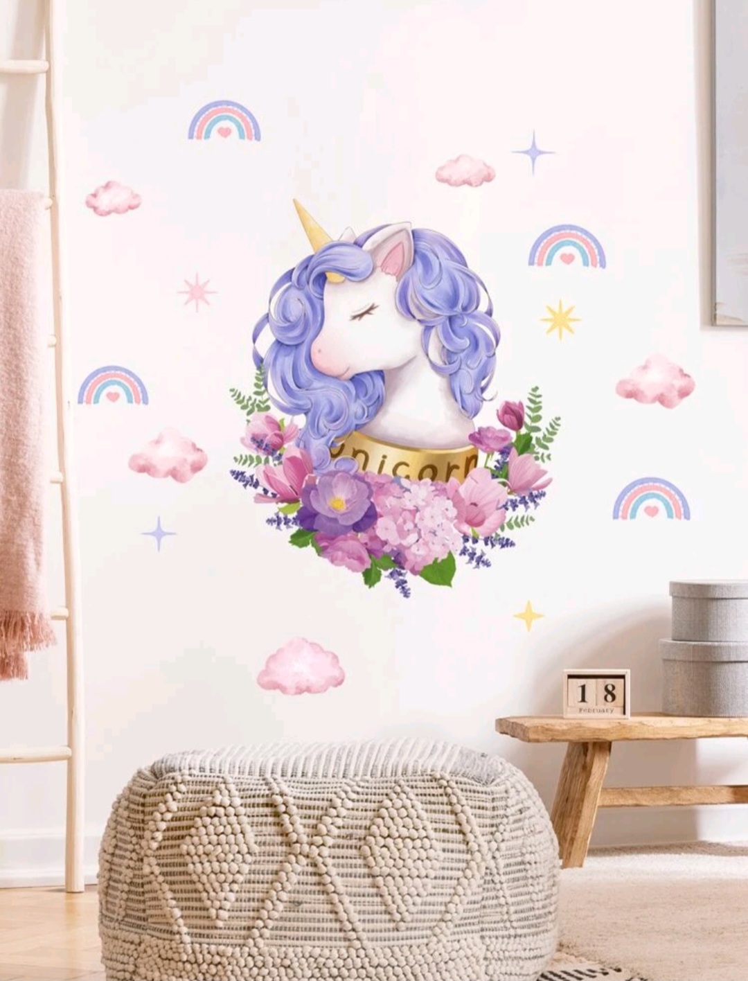 STICKER DECORATIV PENTRU PERETE - UNICORN MOV CU FLORI