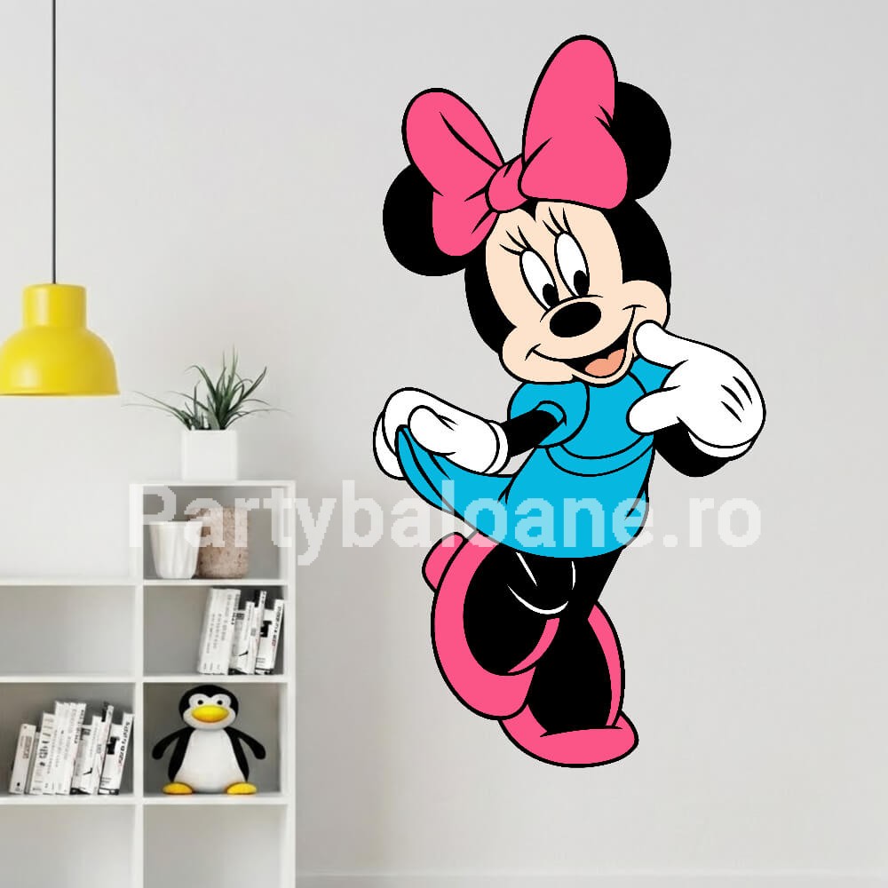 Sticker Perete Minnie Mouse Cochetă (Rochie Bleu și Fundiță Roz) – Decor Premium COD 538B Sticker decorativ premium pentru camera fetițelor
