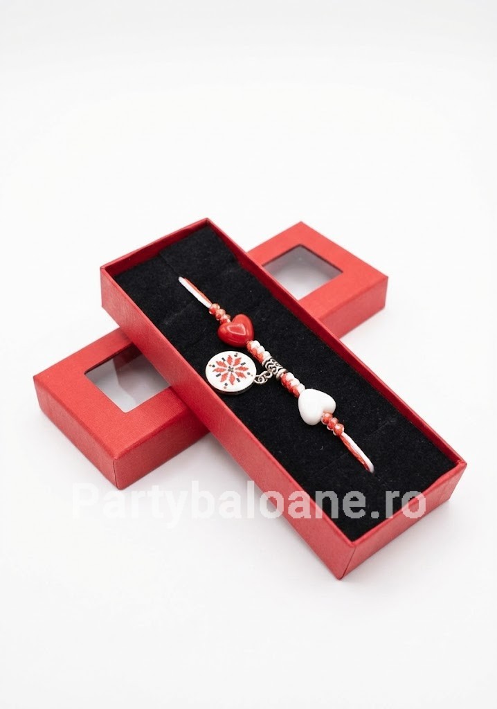 Mărțișor Premium Brățară în Cutie Cadou - Modele Norocoase 1 Martie Model 8 Martisor premium bratara cu perle si talismane norocoase in cutie rosie cadou 1 martie